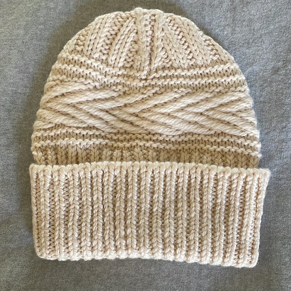 Isabel Marant Bonnet Seal Beanie
